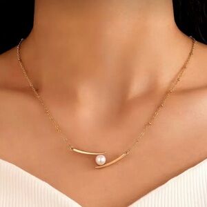 ⚠️Clearance Elegant Gold Pearl Pendant Necklace